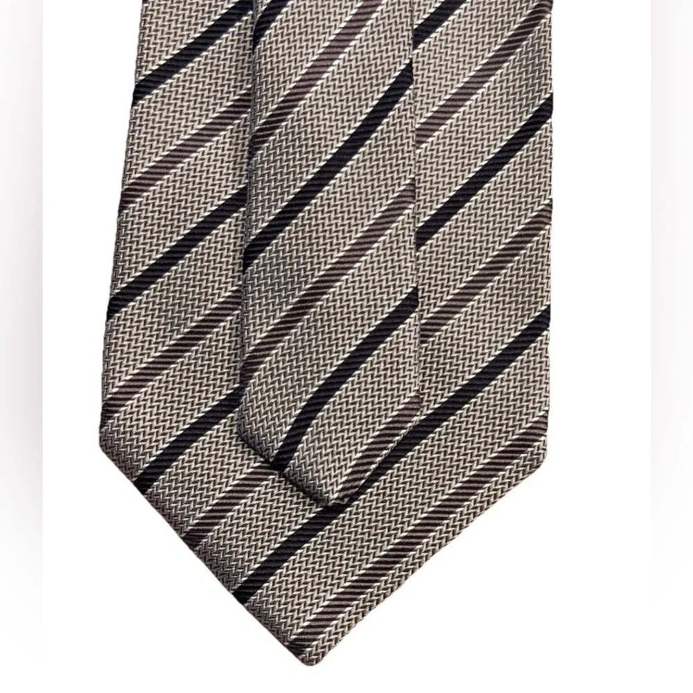 Trussini 100% Silk Necktie Gray Black Diagonal Stripe Made in Italy
